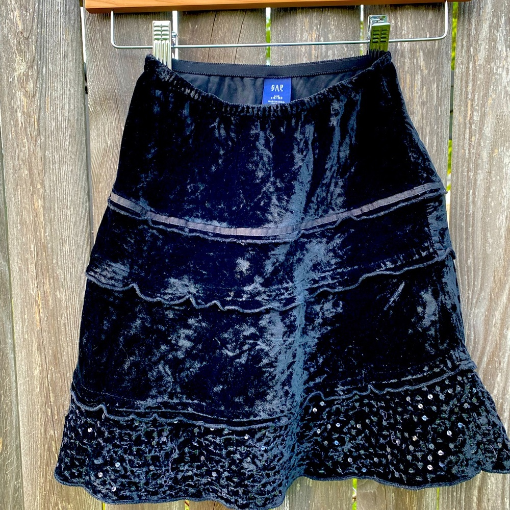 Girls black velvet skirt- w/ sequins